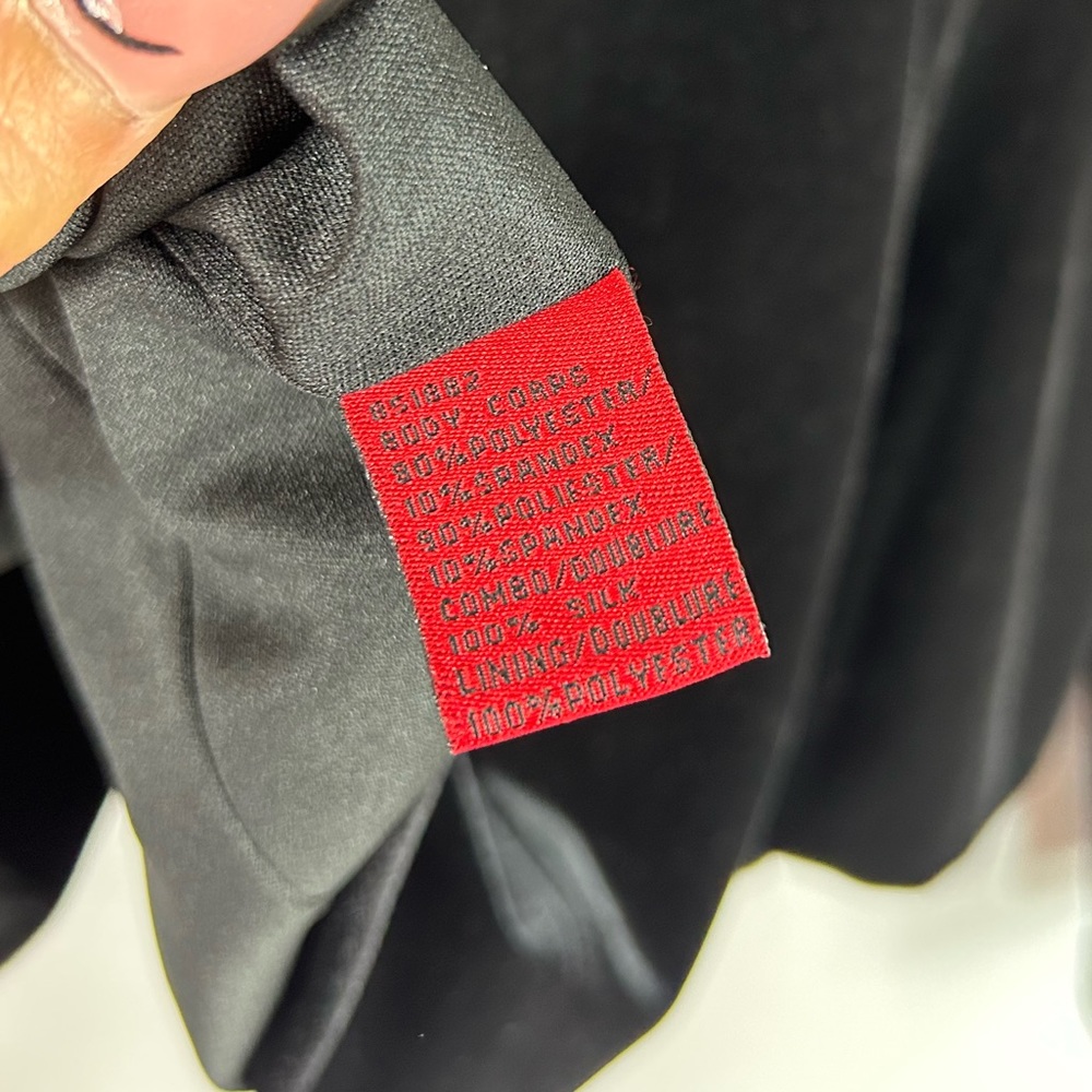 JS Collection Velvet Blazer - Picture 3 of 4